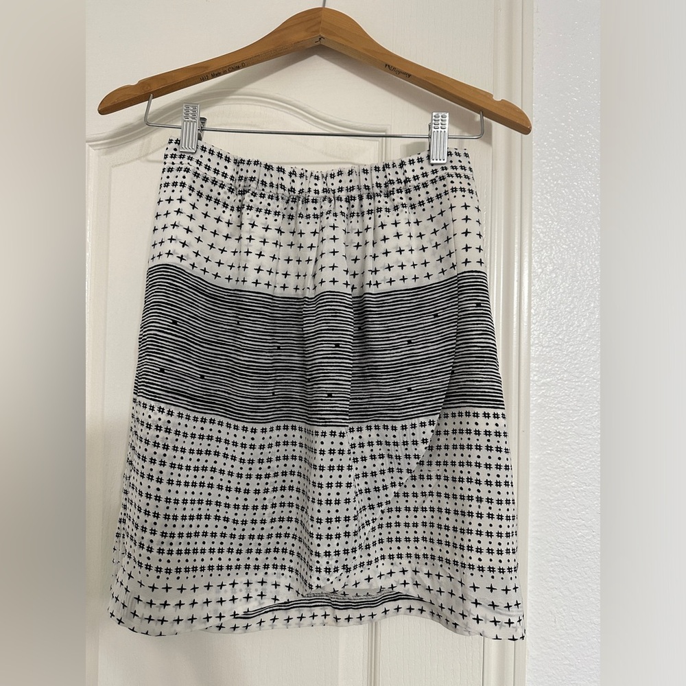 Madewell XS lightweight black & white skirt